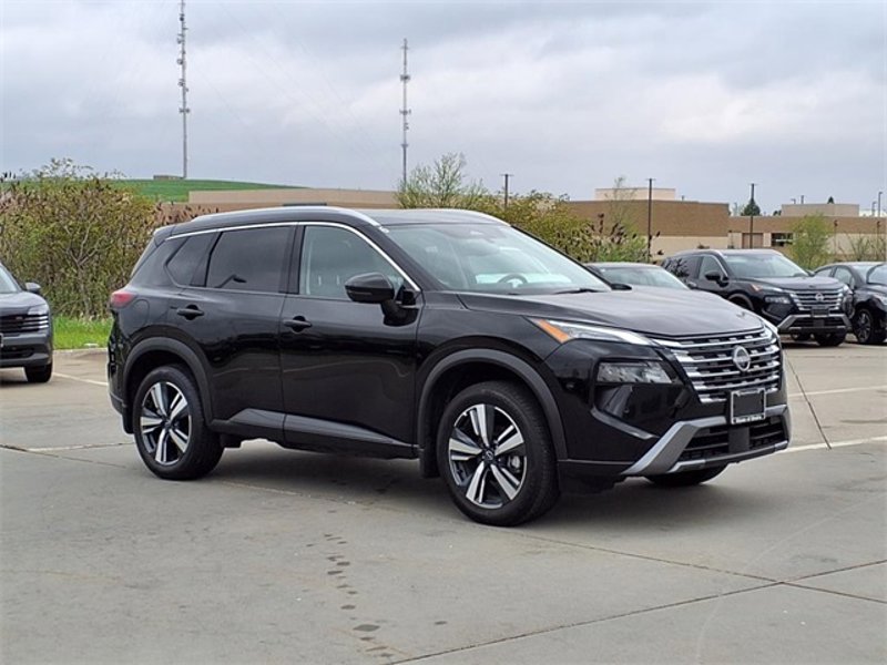 Certified 2024 Nissan Rogue SL image 1
