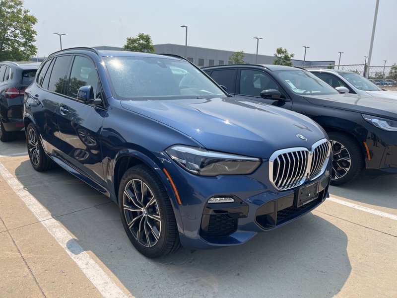 Used 2019 BMW X5 xDrive40i w/ M Sport Package image 1