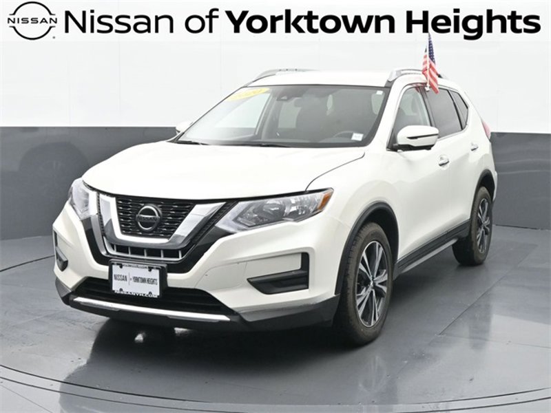 Certified 2020 Nissan Rogue SV w/ Premium Package image 1