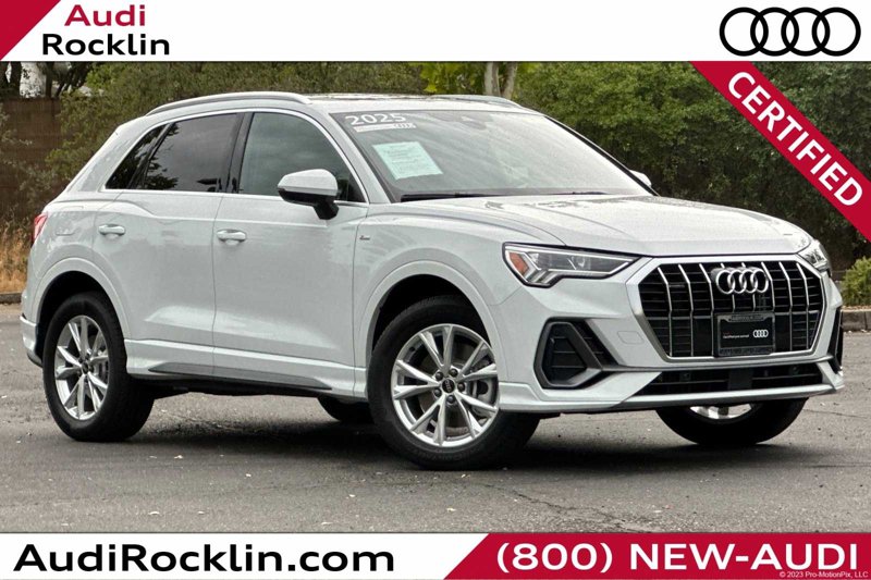 Certified 2025 Audi Q3 2.0T Premium Plus w/ Premium Plus Package image 1