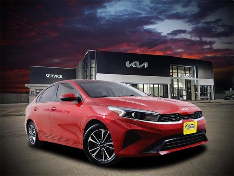 Certified 2022 Kia Forte LXS w/ LXS Technology Package image 1