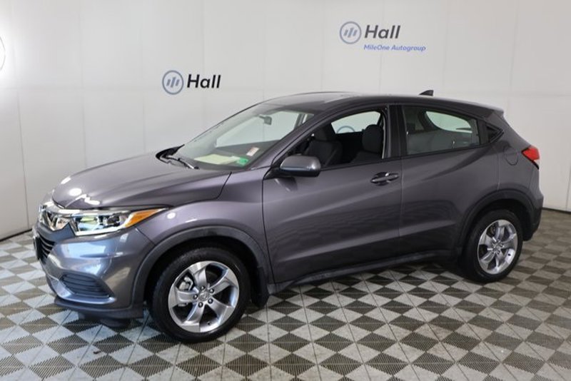 Certified 2021 Honda HR-V LX image 1