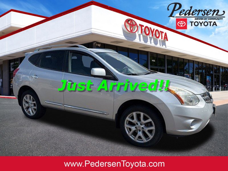 Used 2013 Nissan Rogue SL image 1