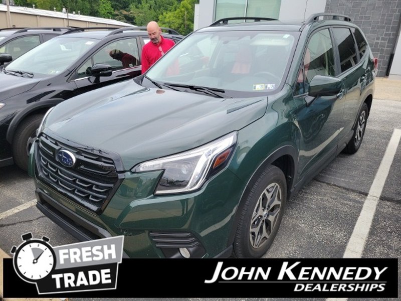 Certified 2023 Subaru Forester Premium image 1