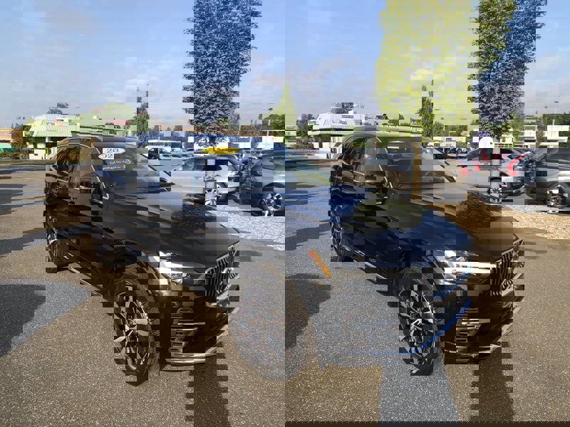 Certified 2023 Volvo XC60 T8 Core w/ Climate Package image 1