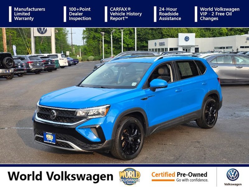 Certified 2022 Volkswagen Taos SE w/ Panoramic Sunroof Package image 1