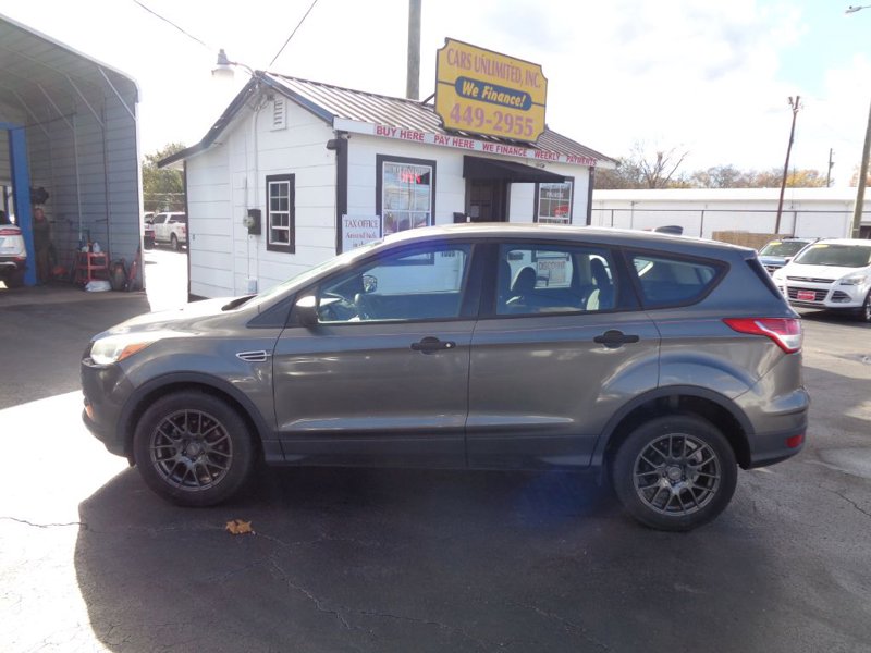 Used 2014 Ford Escape S image 1
