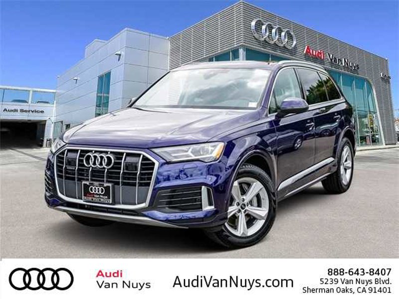 Certified 2024 Audi Q7 2.0T Premium w/ Convenience Package image 1