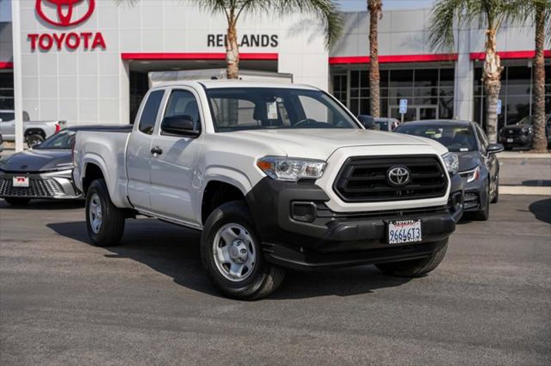 Certified 2022 Toyota Tacoma SR image 1