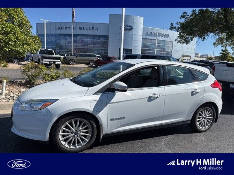 Used 2017 Ford Focus Electric Hatchback image 1