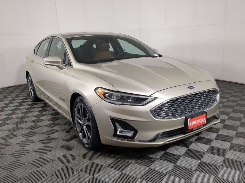 Used 2019 Ford Fusion Titanium image 1