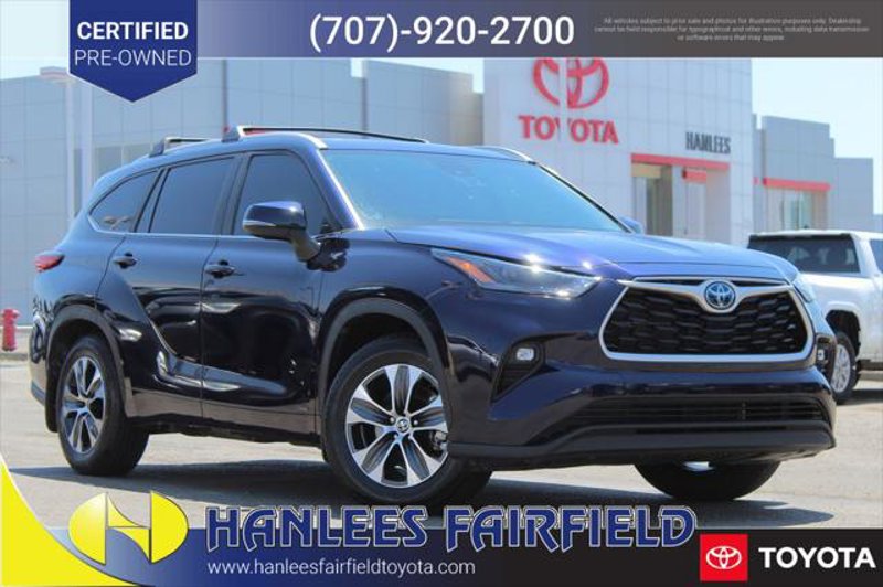 Certified 2023 Toyota Highlander XLE image 1