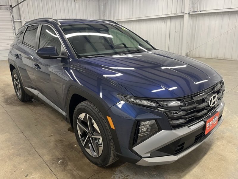 Certified 2025 Hyundai Tucson SEL image 1