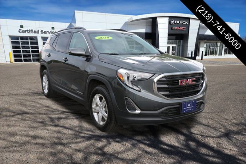 Used 2019 GMC Terrain SLE w/ Driver Convenience Package image 1