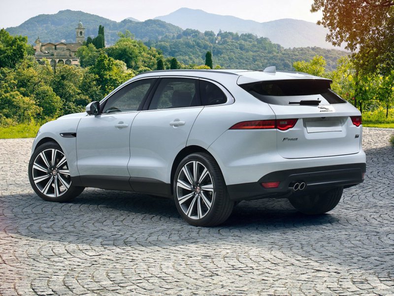 Used 2018 Jaguar F-PACE Premium image 1