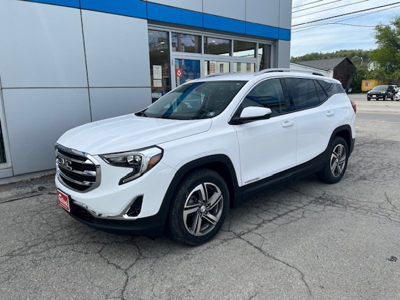 Certified 2020 GMC Terrain SLT w/ Preferred Package image 1