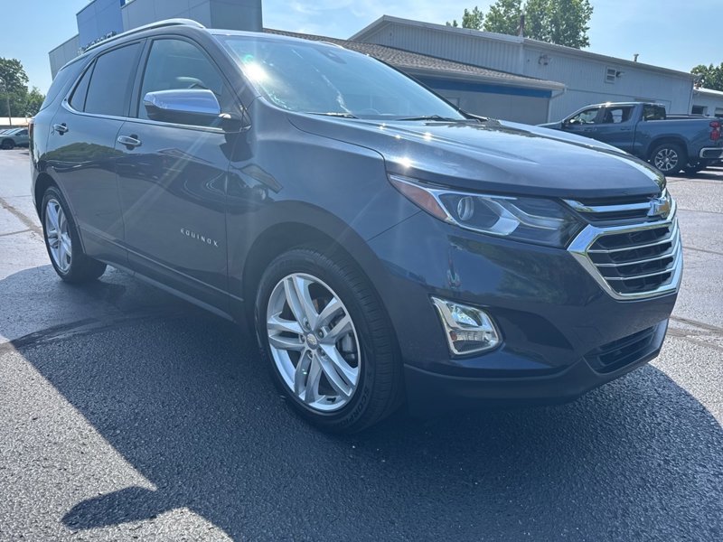 Used 2018 Chevrolet Equinox Premier image 1