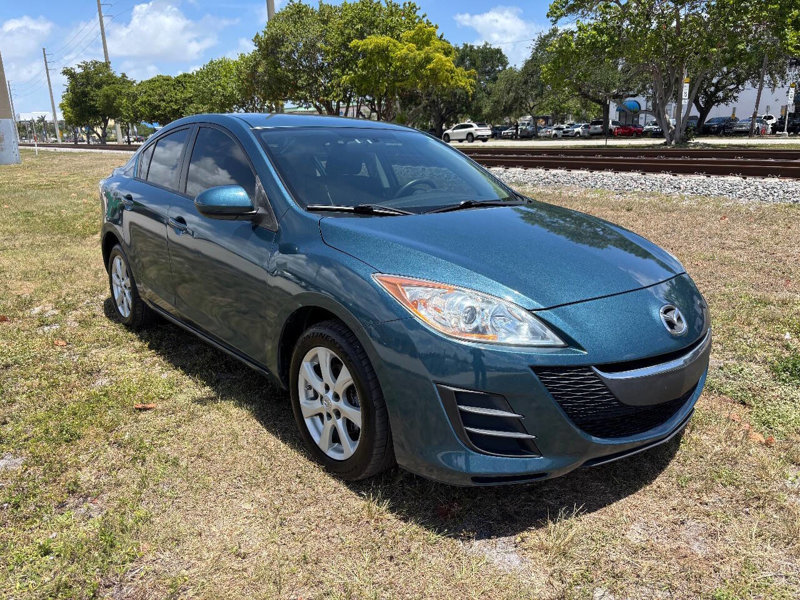 Used 2010 MAZDA MAZDA3 i Touring image 1