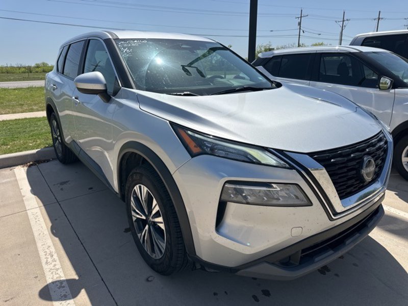 Certified 2023 Nissan Rogue SV image 1