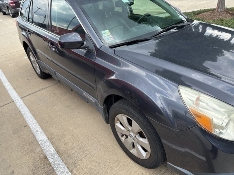 Used 2012 Subaru Outback 2.5i Limited w/ Moonroof Pkg image 1