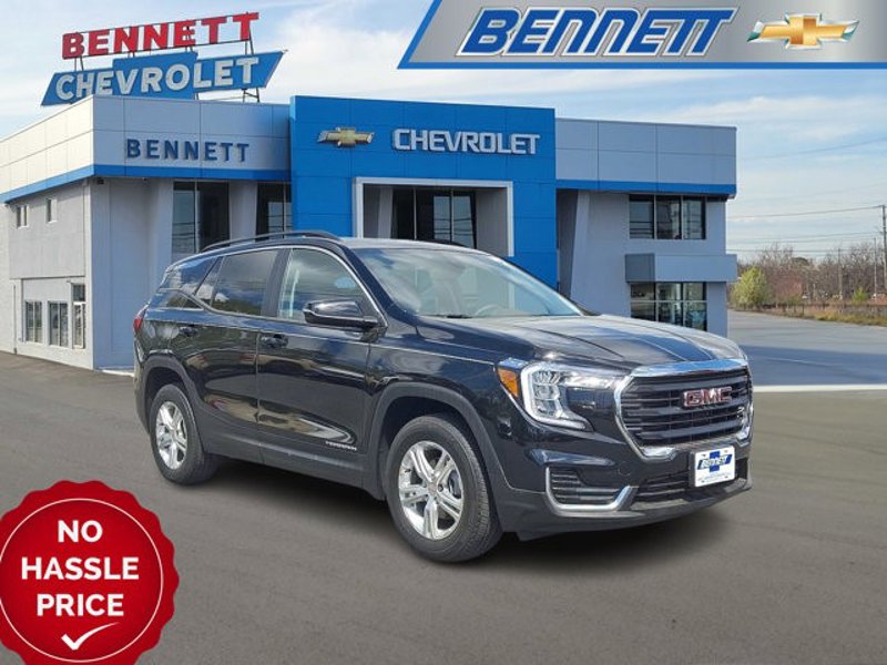 Certified 2022 GMC Terrain SLE w/ Driver Convenience Package image 1