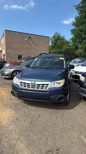 Used 2012 Subaru Forester 2.5X w/ Alloy Wheel Pkg image 1