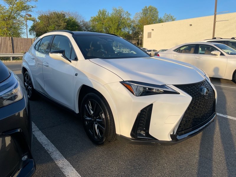 Used 2025 Lexus UX 300h AWD image 1
