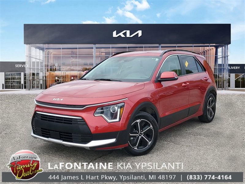 Certified 2023 Kia Niro EX image 1
