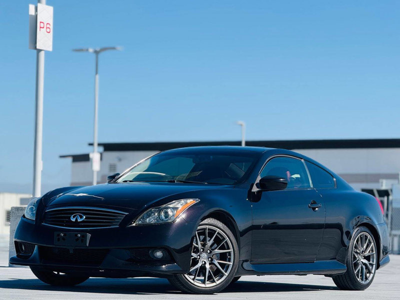 Used 2011 INFINITI G37 IPL image 1