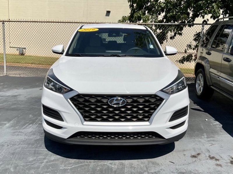 Used 2019 Hyundai Tucson SE image 1