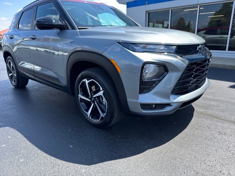 Certified 2023 Chevrolet TrailBlazer RS w/ Sun and Liftgate Package image 1