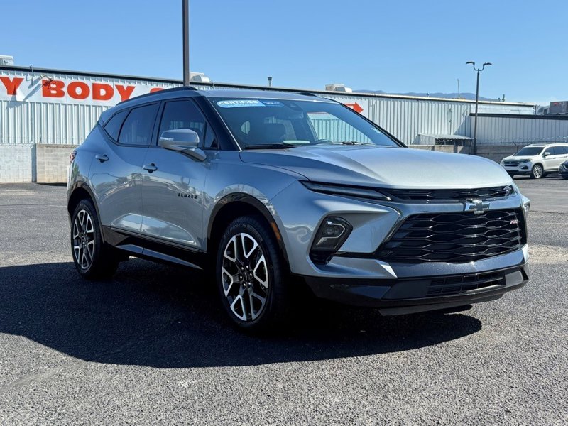 Certified 2023 Chevrolet Blazer RS image 1