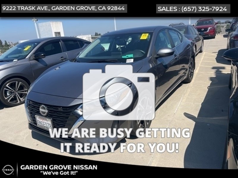 Certified 2024 Nissan Sentra SV image 1