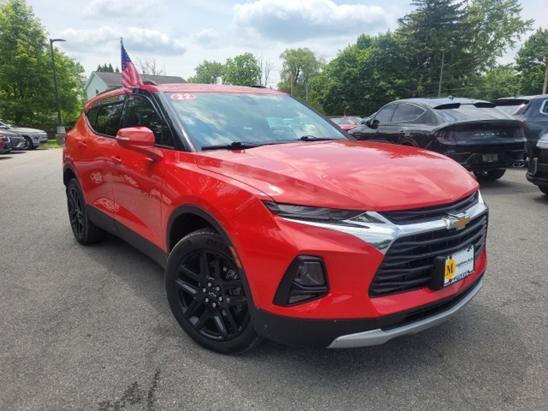 Used 2022 Chevrolet Blazer LT image 1