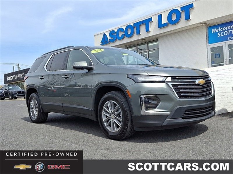 Certified 2022 Chevrolet Traverse LT image 1