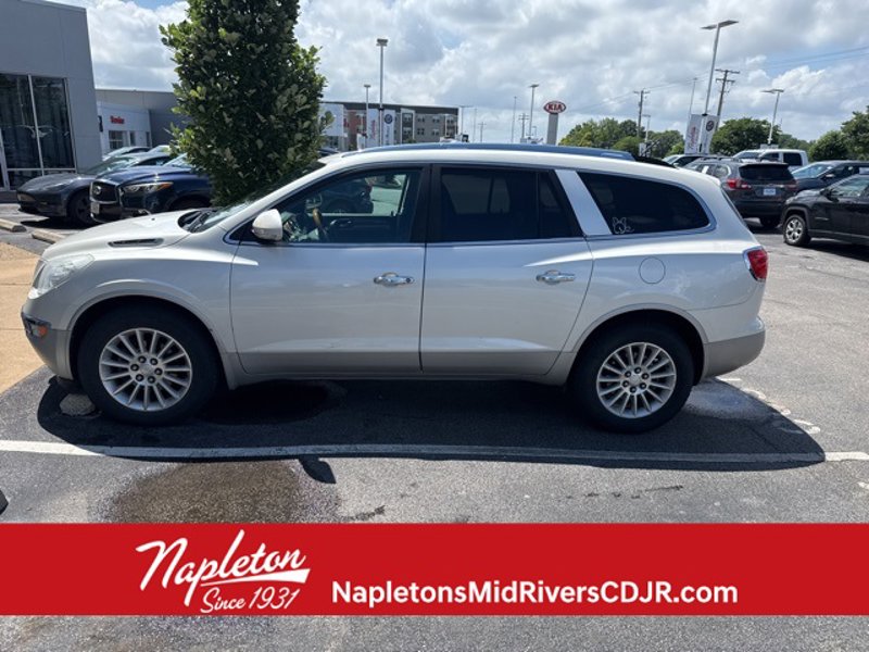 Used 2012 Buick Enclave Leather image 1