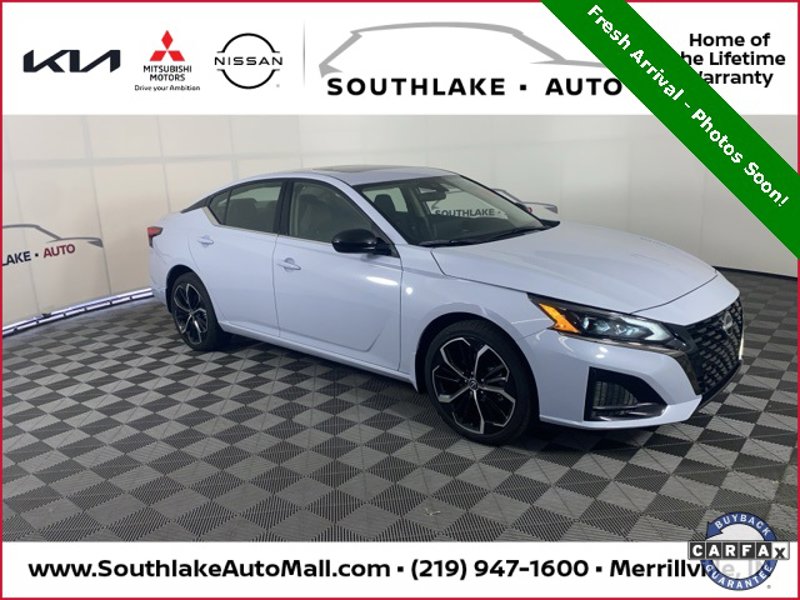 Certified 2024 Nissan Altima 2.5 SR w/ SR Premium Package image 1