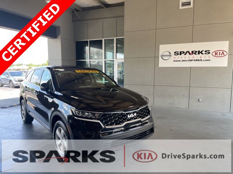 Certified 2022 Kia Sorento LX image 1