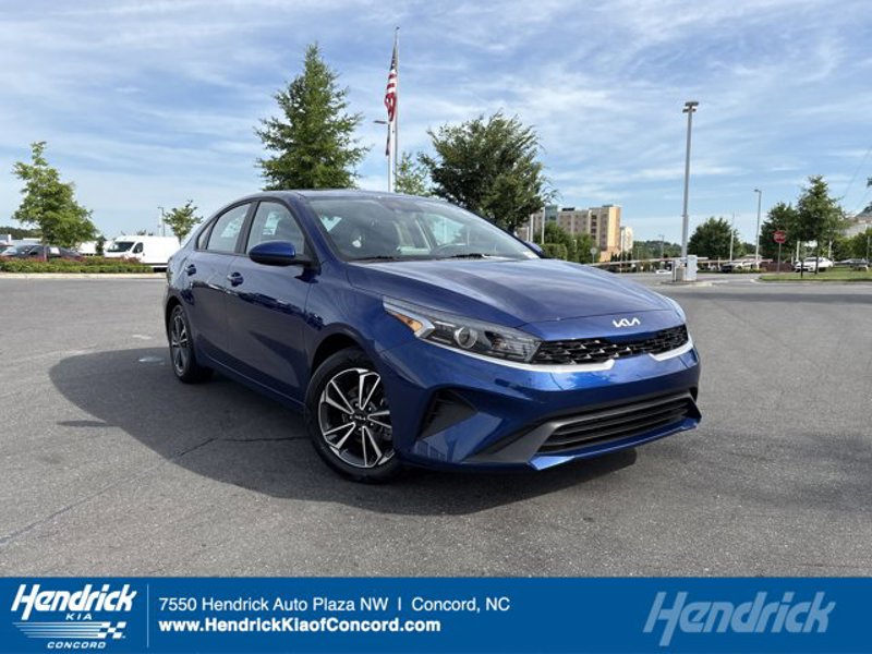 Certified 2023 Kia Forte LXS image 1