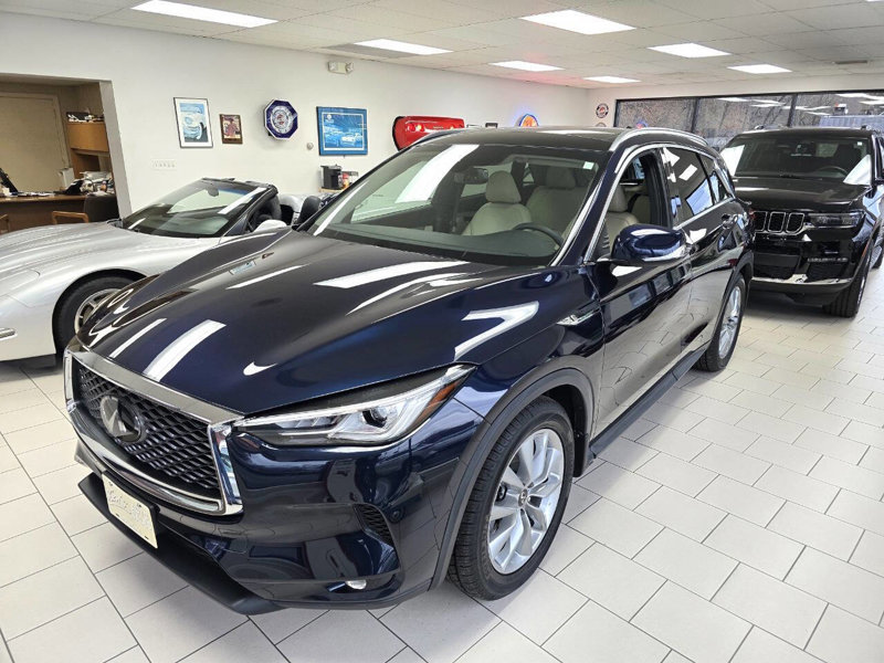 Used 2022 INFINITI QX50 Luxe w/ Cargo Package image 1