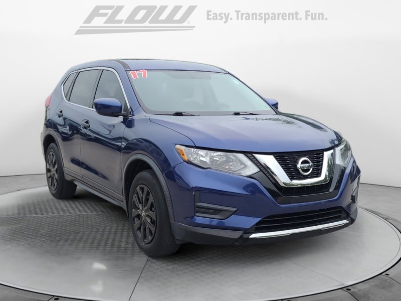 Used 2017 Nissan Rogue S image 1