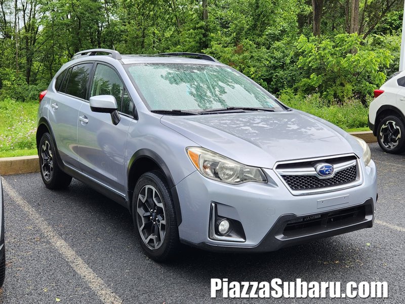 Used 2017 Subaru Crosstrek 2.0i Premium w/ Moonroof Package image 1