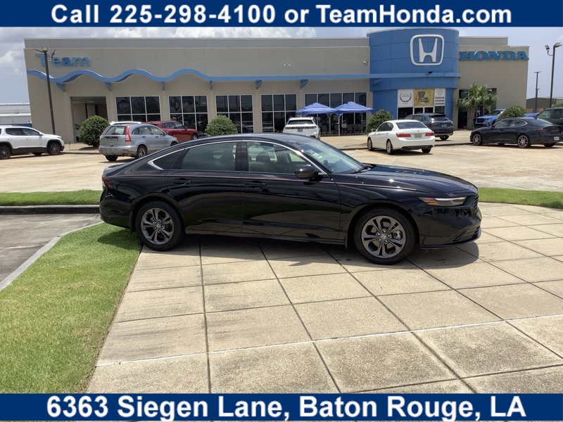 Certified 2024 Honda Accord EX-L image 1