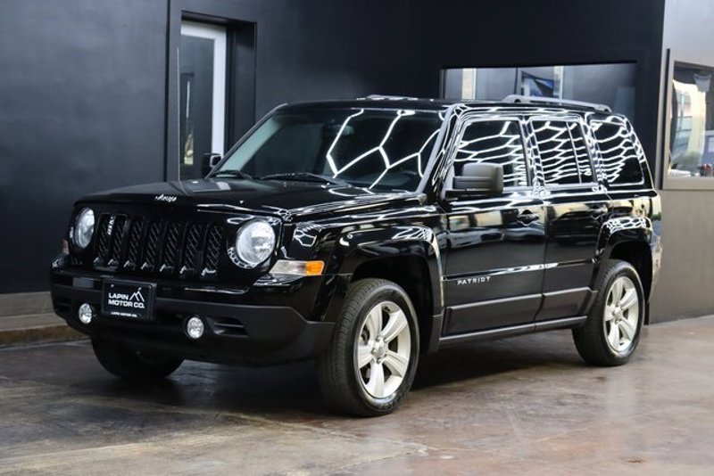 Used 2014 Jeep Patriot Latitude image 1