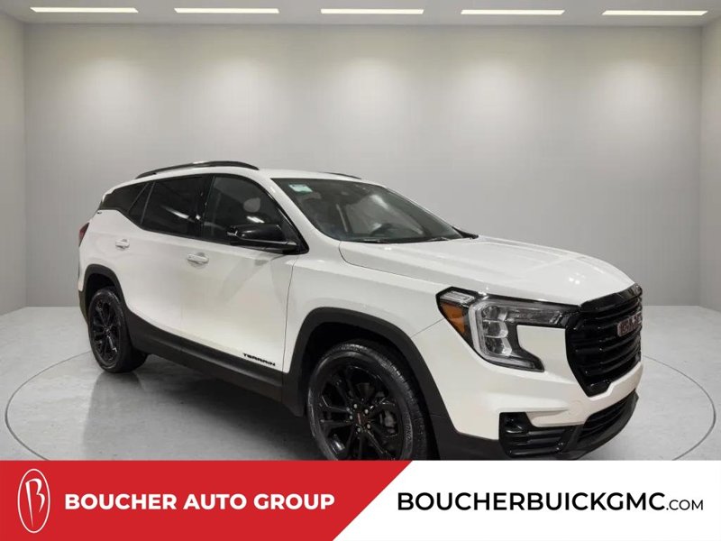 Certified 2022 GMC Terrain SLT image 1