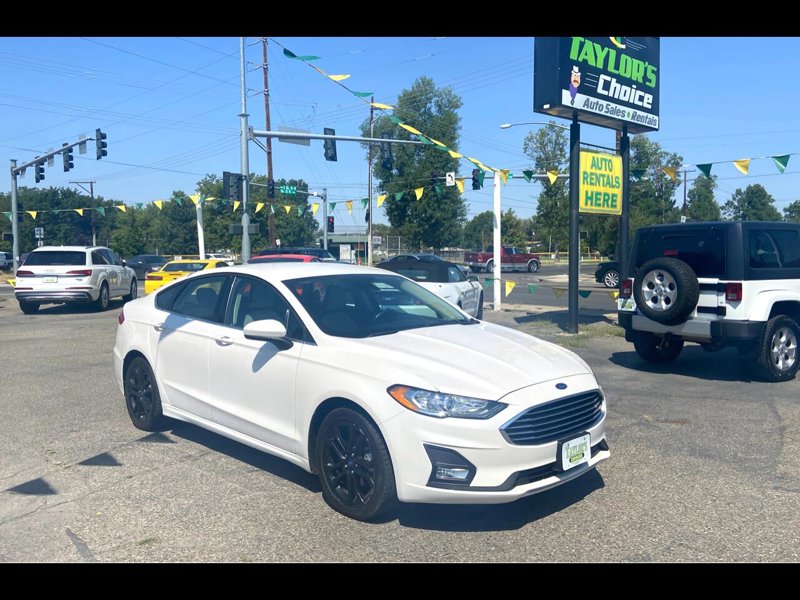 Used 2019 Ford Fusion SE w/ Equipment Group 151A image 1