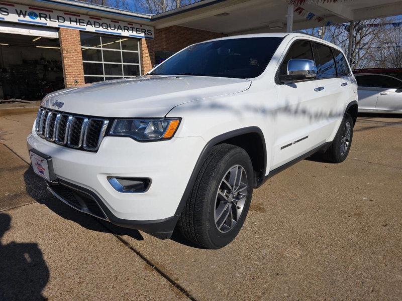Used 2018 Jeep Grand Cherokee Limited image 1