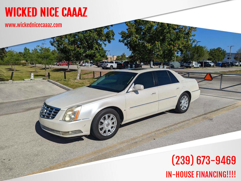 Used 2008 Cadillac DTS Luxury I w/ Sun And Sound Package image 1