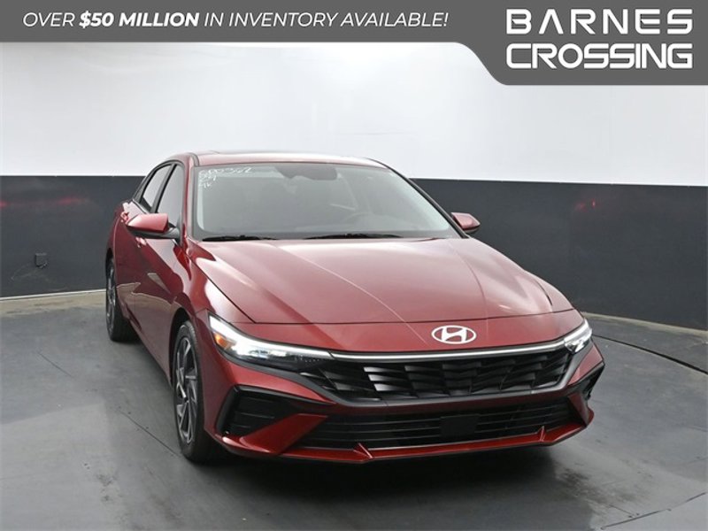 Certified 2024 Hyundai Elantra SEL w/ Convenience Package image 1