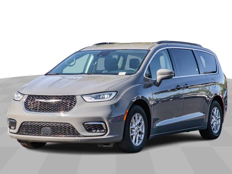 Used 2022 Chrysler Pacifica Touring-L image 1